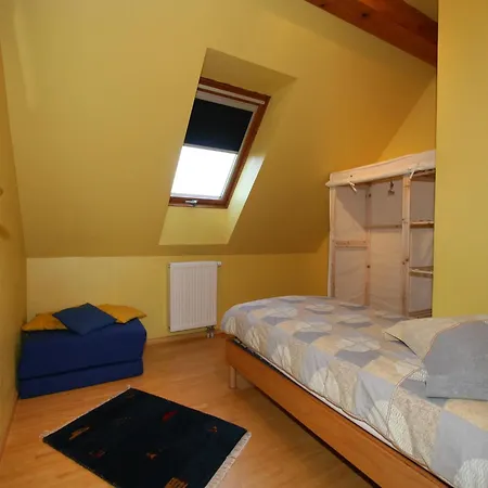 Flat On Small Farm With Indoor Pool Many Activities Kindwiller Apartment