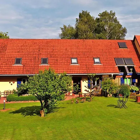 Flat On Small Farm With Indoor Pool Many Activities Kindwiller Apartment *