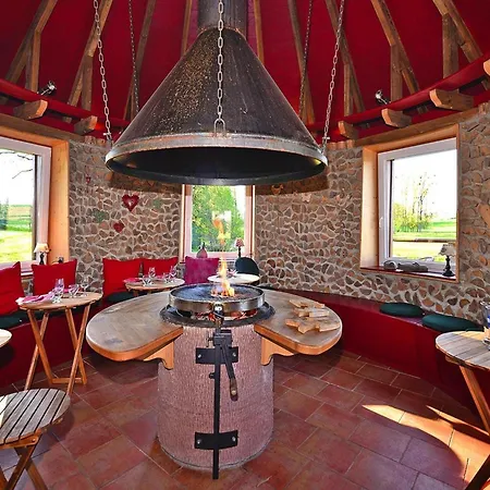 Flat On Small Farm With Indoor Pool Many Activities,kindwiller * Pfaffenhoffen