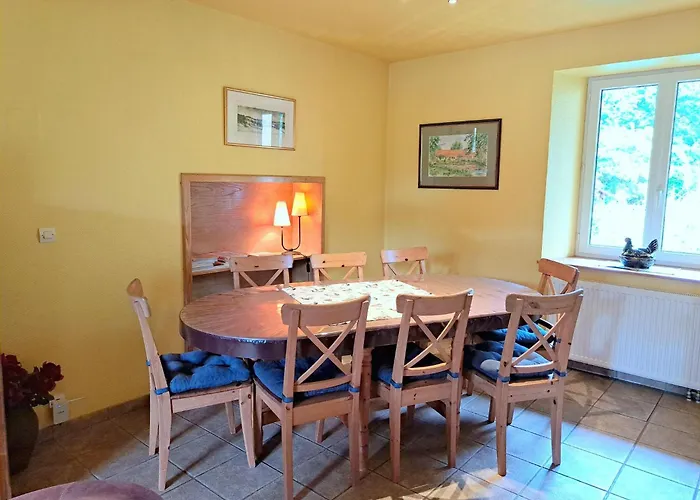 Flat On Small Farm With Indoor Pool Many Activities,kindwiller Apartment *