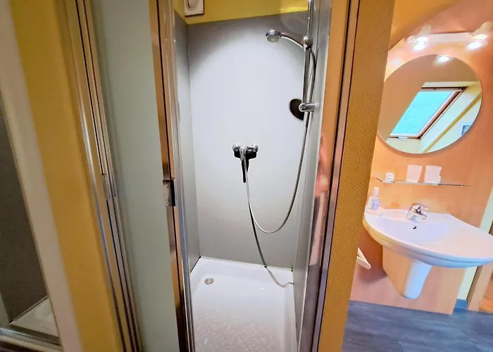 Apartment Flat On Small Farm With Indoor Pool Many Activities,kindwiller *